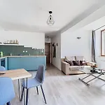 Le Duplex, 65m2, Hyper-centre, 2 Chambres, 6 Pers Apartment
