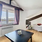 Apartment Le Duplex, 65m2, Hyper-centre, 2 Chambres, 6 Pers Voiron